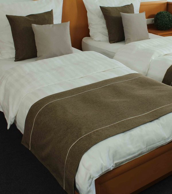 Bed Runner - Image 2