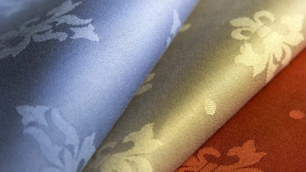 Table Runner French Lily